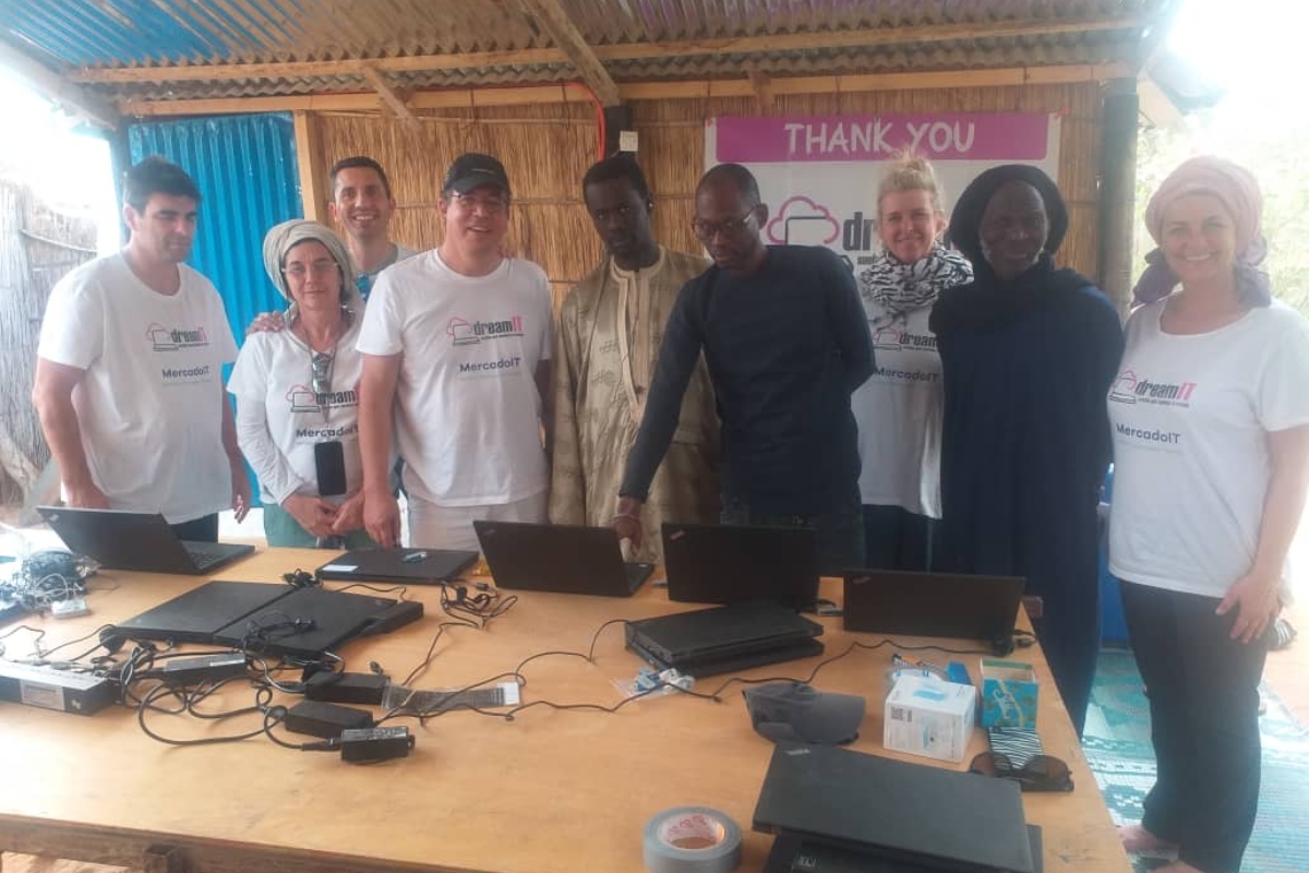 Digitalización de escuelas en zonas rurales en Senegal